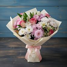 Букет цветов из:  Хризантемы, Альстромерии и Розы в Лагань